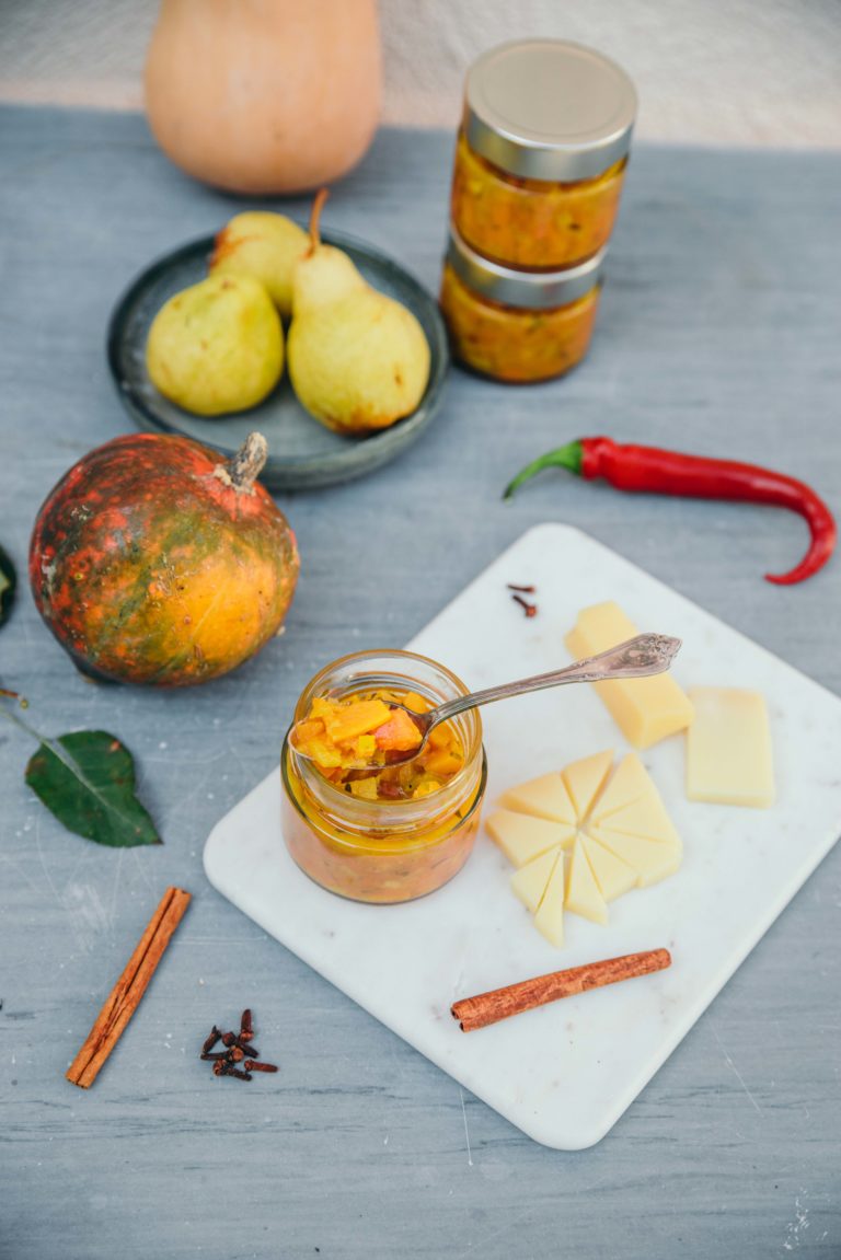 Read more about the article Kürbis-Birnenchutney mit Thymian