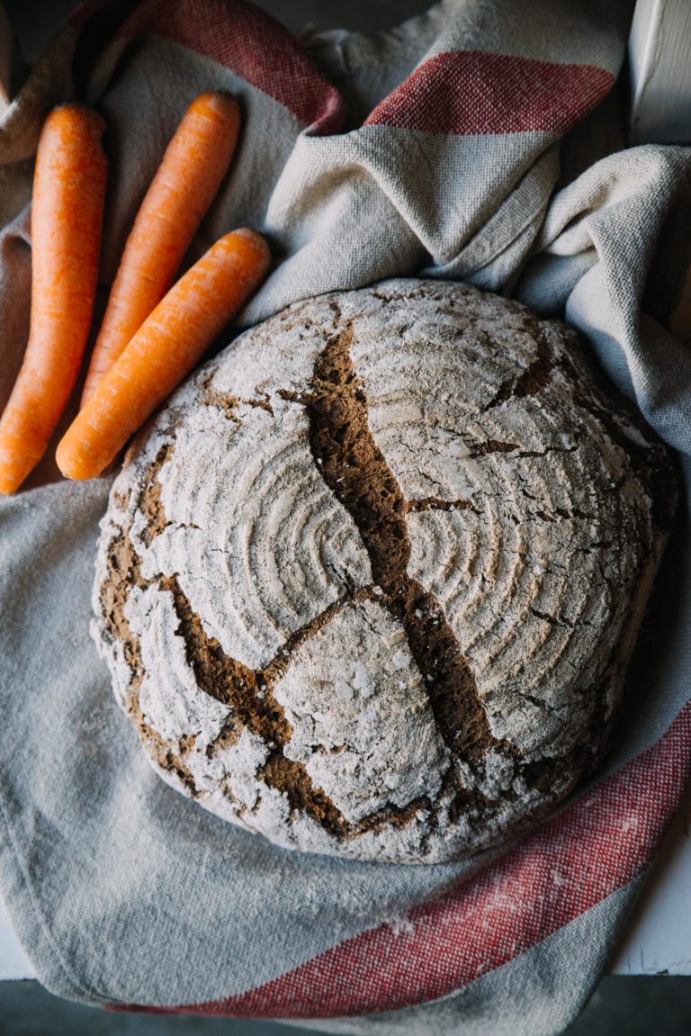 saftiges Vollkorn-Karottenbrot - Das Mundwerk