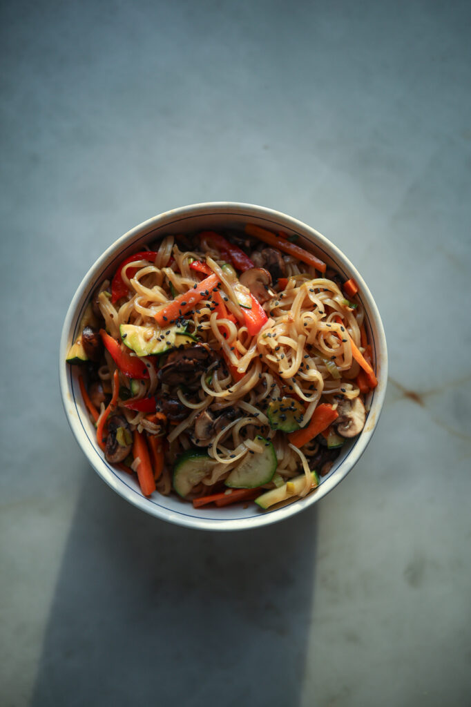 asiatischer Reisnudelsalat